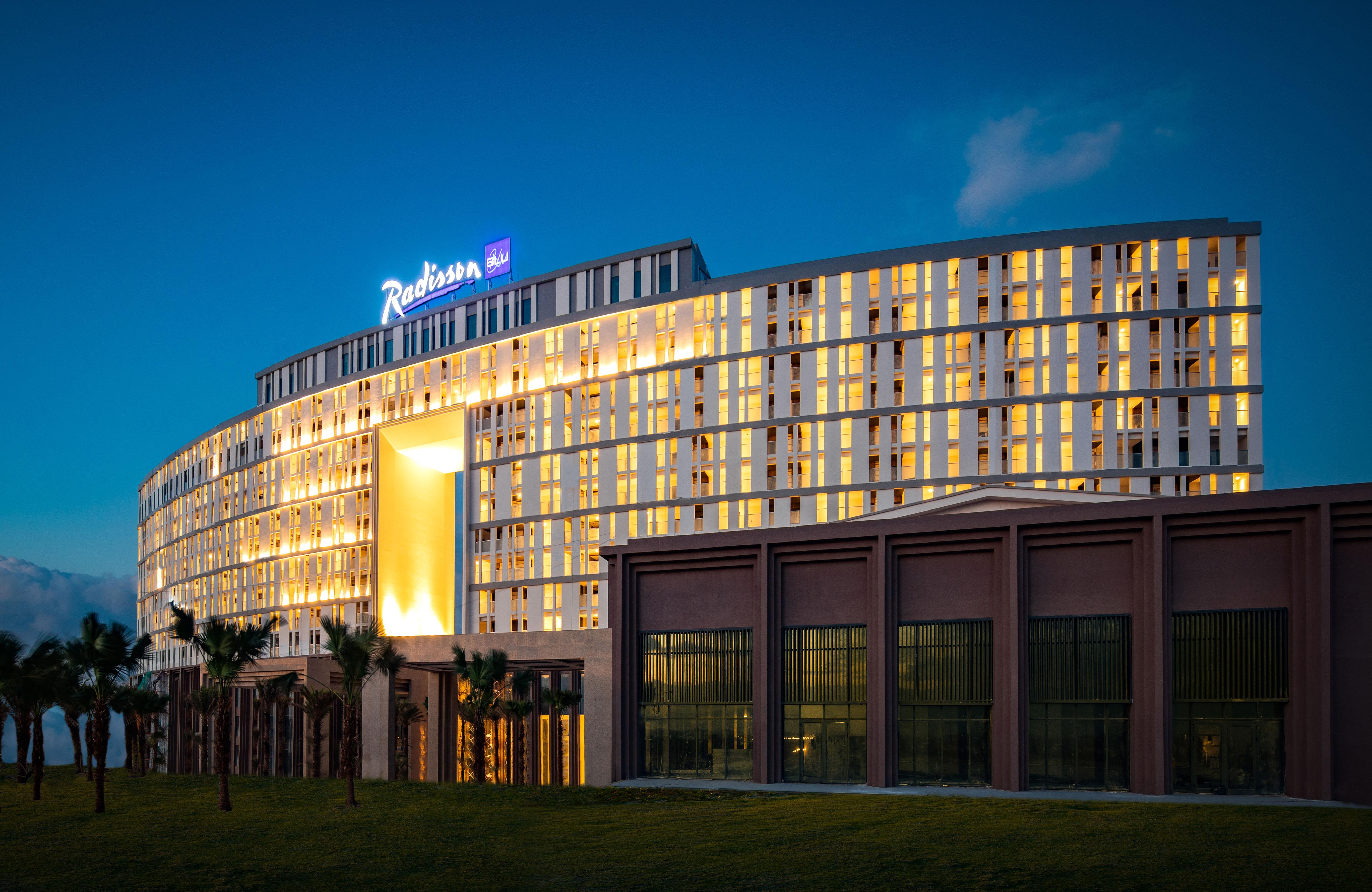 Radisson Blu Resort Cam Ranh Nha Trang Exterior foto