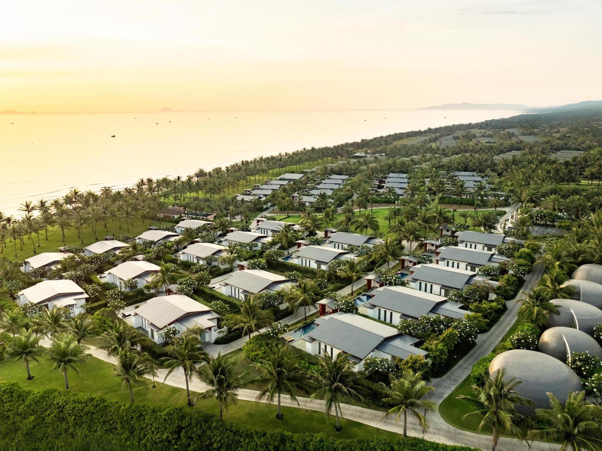 Radisson Blu Resort Cam Ranh Nha Trang Exterior foto