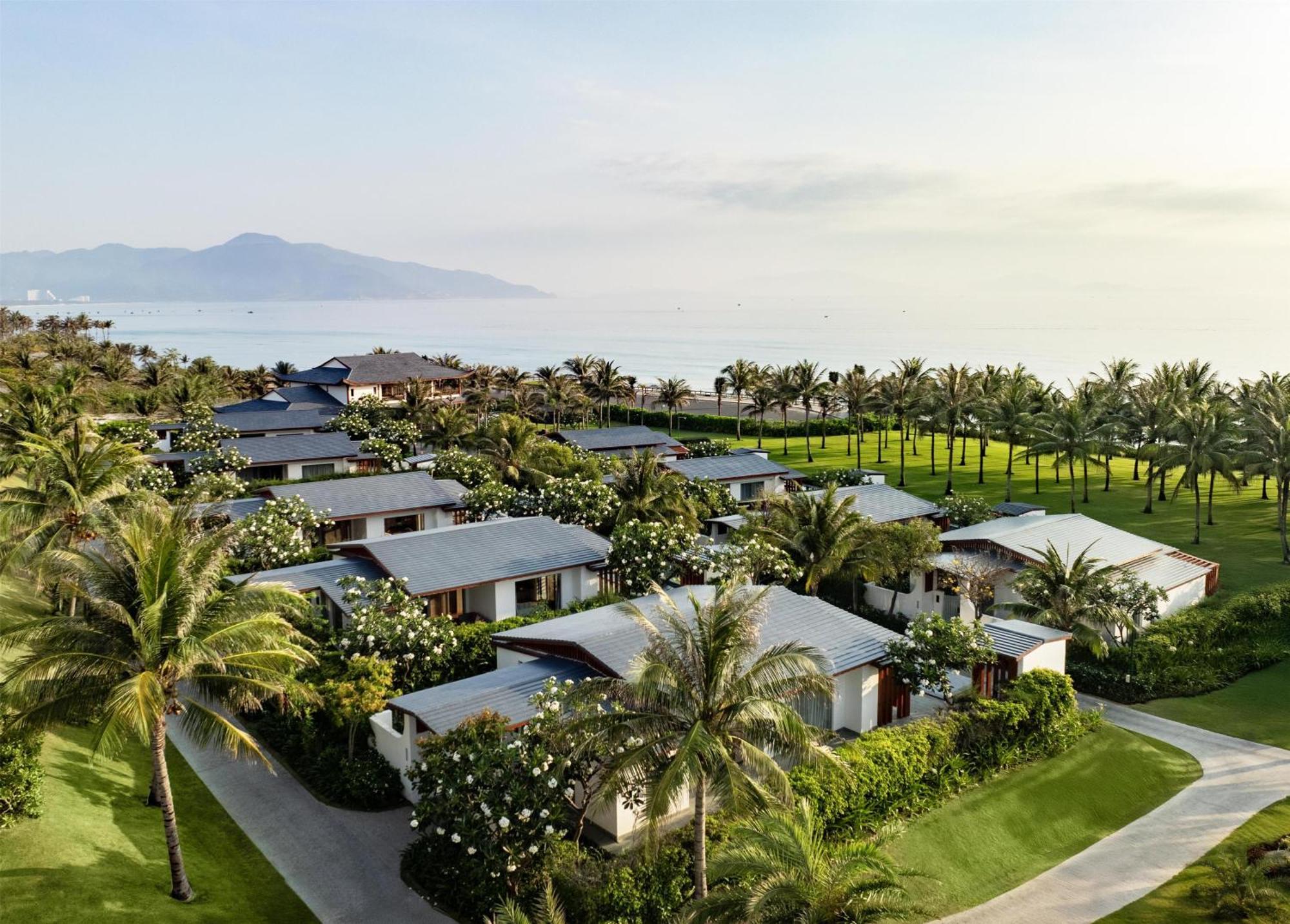 Radisson Blu Resort Cam Ranh Nha Trang Exterior foto