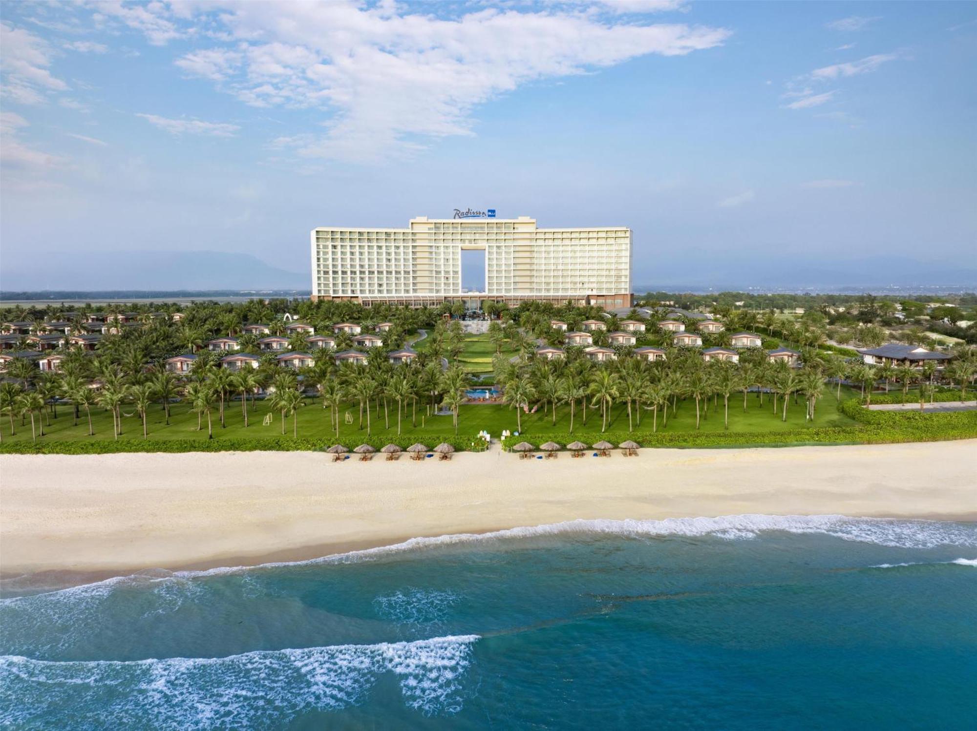 Radisson Blu Resort Cam Ranh Nha Trang Exterior foto